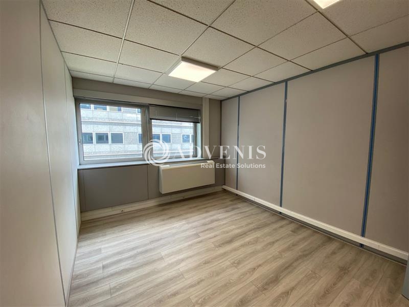 Location Bureaux TREMBLAY EN FRANCE (93290) - Photo 3