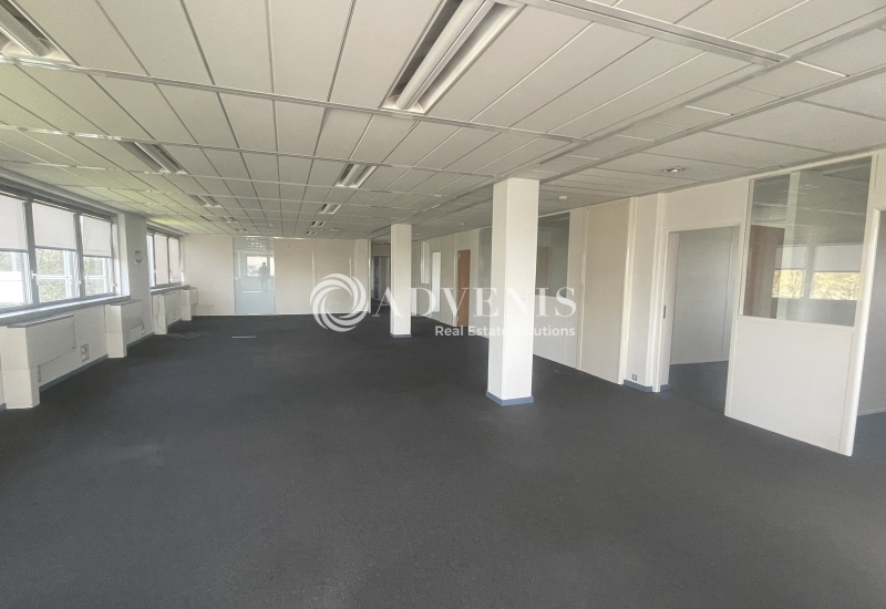 Location Bureaux VILLEPINTE (93420) - Photo 7