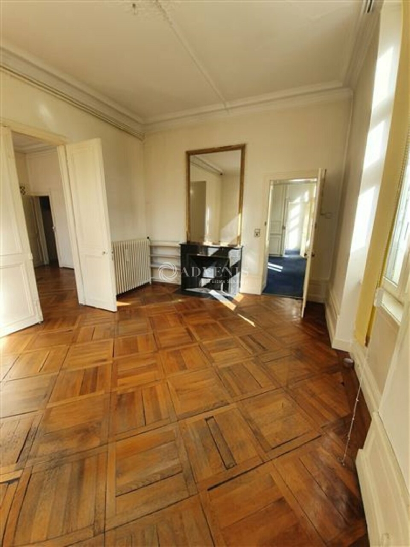 Location Bureaux NANCY (54000) - Photo 2