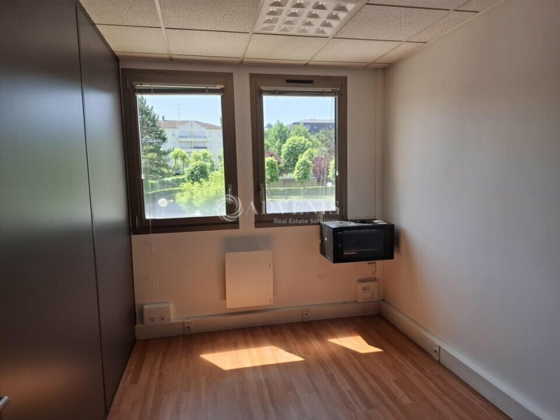 Location Bureaux VILLERS LES NANCY (54600) - Photo 11