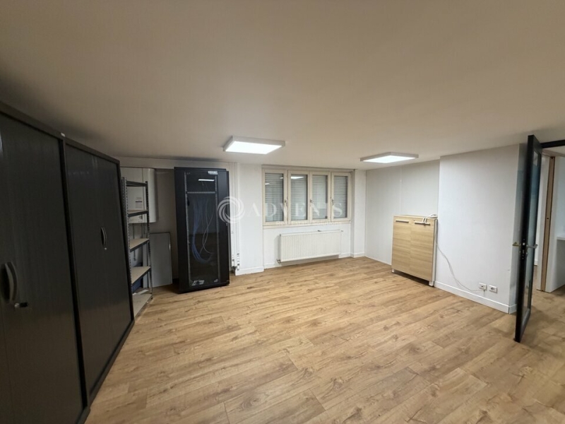 Vente Investisseur Bureaux NANCY (54000) - Photo 9