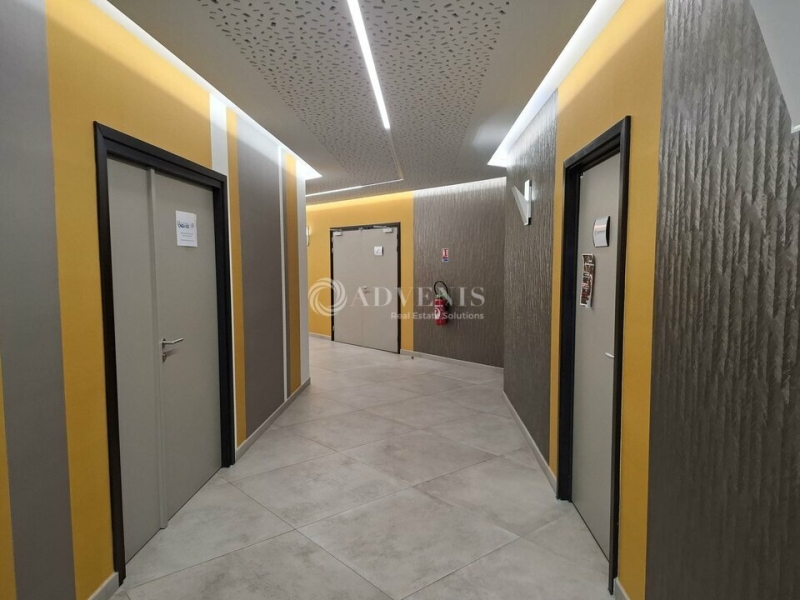 Vente Investisseur Bureaux NANCY (54000) - Photo 4