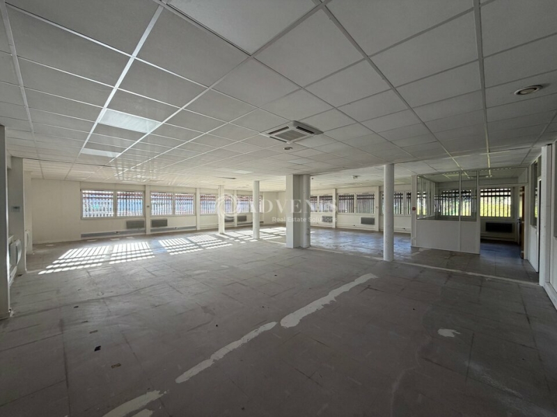 Location Bureaux GOLBEY (88190) - Photo 3