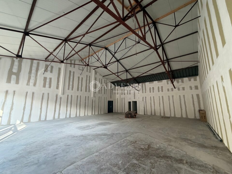 Location Bureaux GOLBEY (88190) - Photo 1