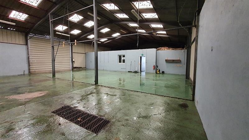 Location Activités Entrepôts CARQUEFOU (44470) - Photo 2