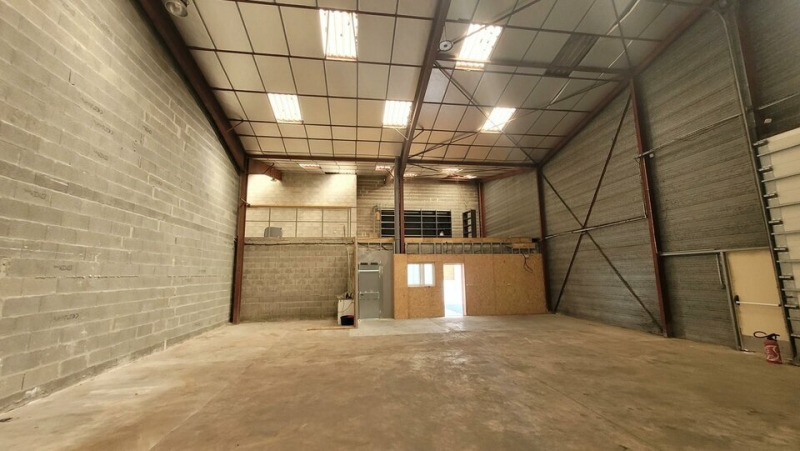 Location Activités Entrepôts SAINT HERBLAIN (44800) - Photo 4
