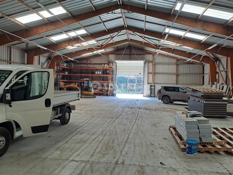 Location Activités Entrepôts SAINT ETIENNE DE MONTLUC (44360) - Photo 4