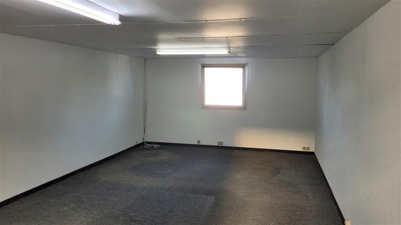 Location Activités Entrepôts LES SORINIERES (44840) - Photo 3