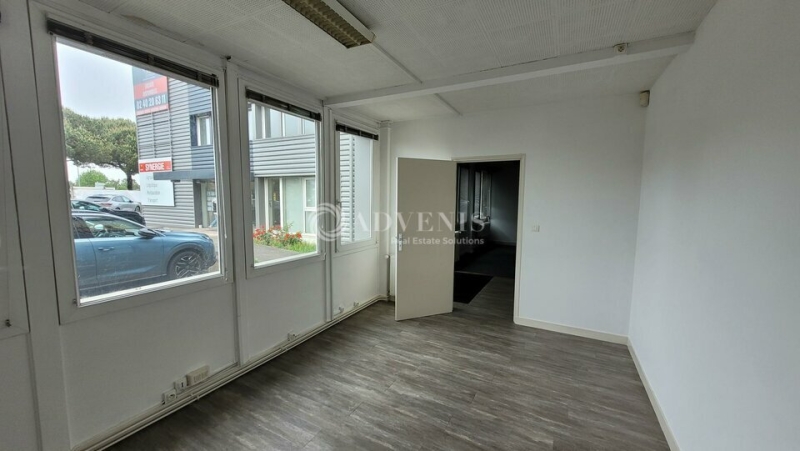 Location Bureaux NANTES (44300) - Photo 6
