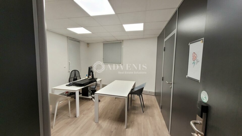Vente Investisseur Bureaux NANTES (44300) - Photo 7