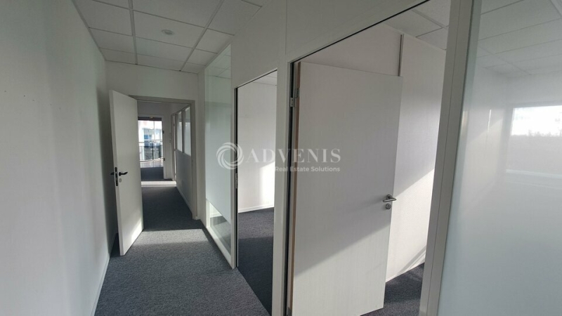 Vente Investisseur Bureaux CARQUEFOU (44470) - Photo 2
