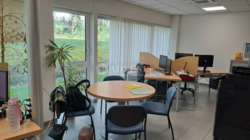 Vente Investisseur Bureaux CARQUEFOU (44470) - Photo 4