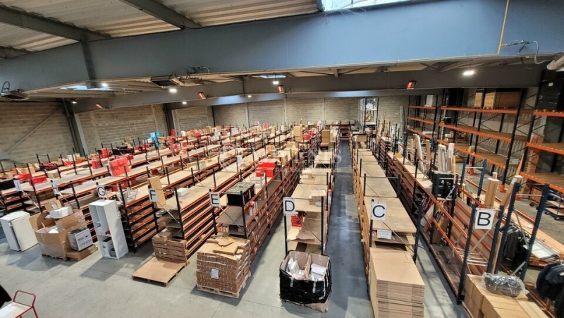 Location Activités Entrepôts LES SORINIÈRES (44840) - Photo 2