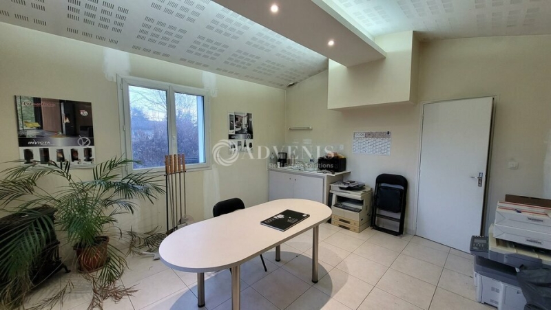 Location Activités Entrepôts LE CELLIER (44850) - Photo 4