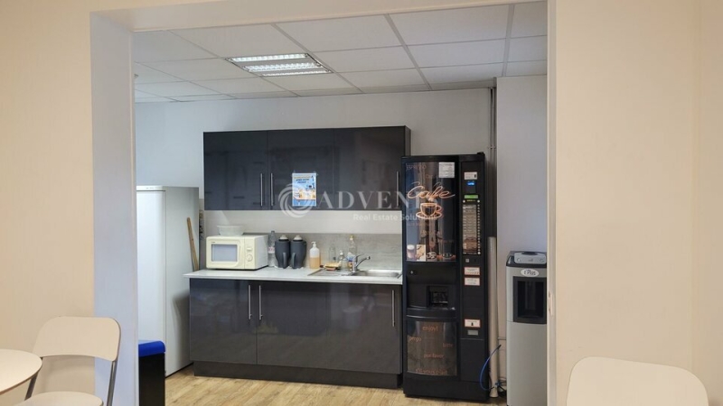 Location Activités Entrepôts LES SORINIERES (44840) - Photo 4