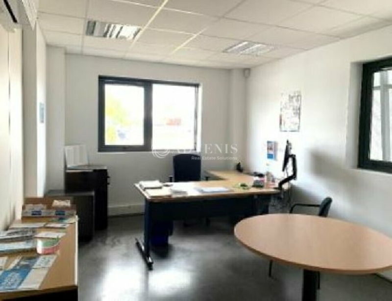 Location Activités Entrepôts LES SORINIERES (44840) - Photo 5