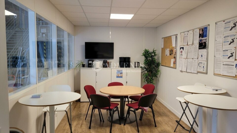 Location Activités Entrepôts LES SORINIERES (44840) - Photo 8