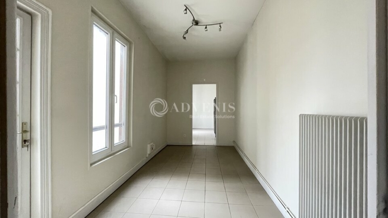 Vente Investisseur Bureaux ORLEANS (45000) - Photo 8