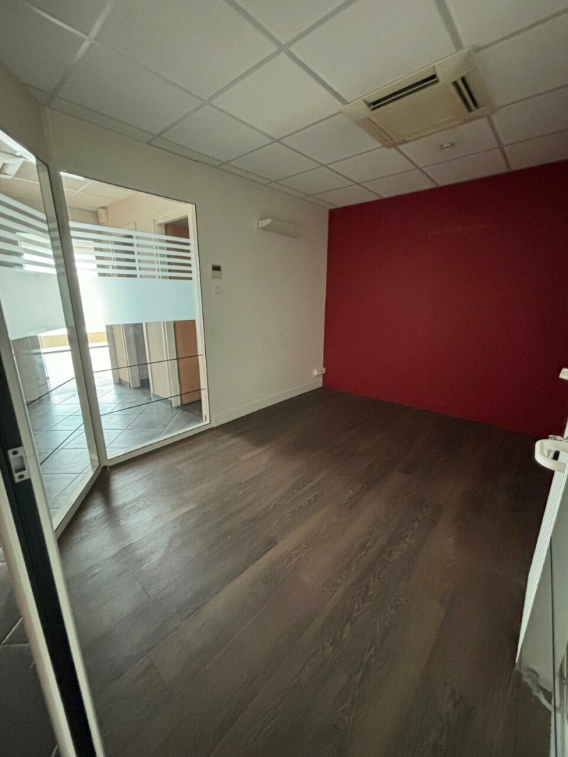 Location Bureaux ORLÉANS (45000) - Photo 7
