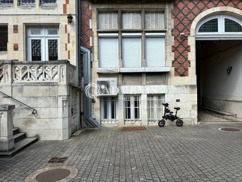 Vente Investisseur Bureaux ORLÉANS (45000) - Photo 4