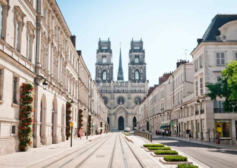 Location Commerces ORLEANS (45000) - Photo 1