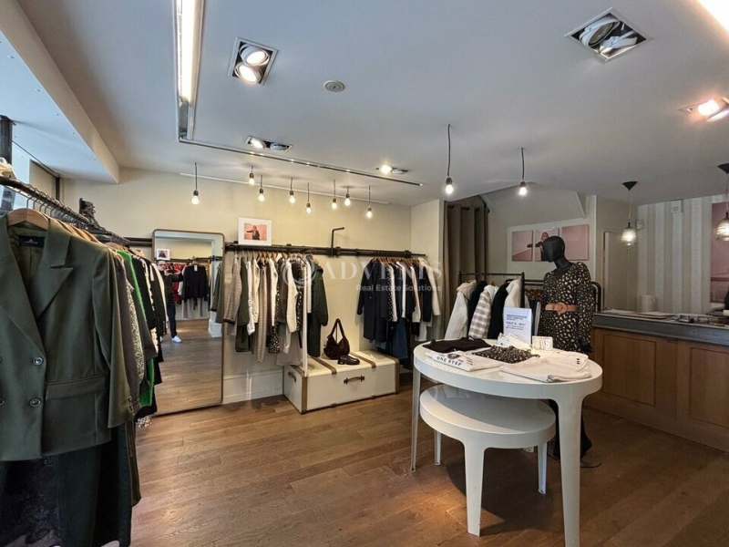 Location Commerces ORLEANS (45000) - Photo 3