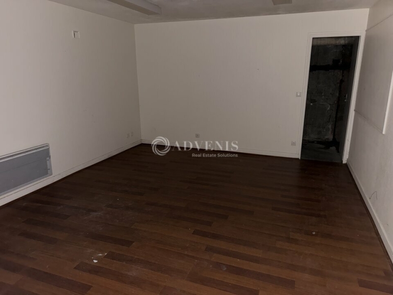 Location Commerces ORLEANS (45000) - Photo 3