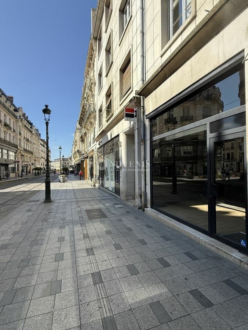 Location Commerces ORLEANS (45000) - Photo 6
