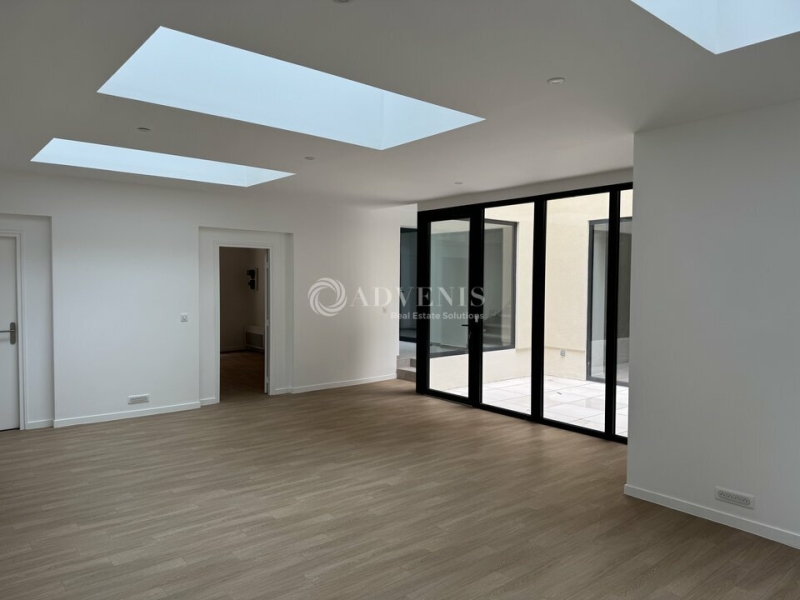 Location Bureaux PARIS (75008) - Photo 5