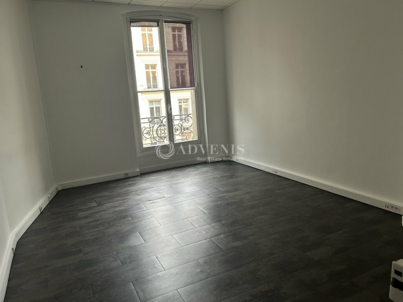 Location Bureaux PARIS (75008) - Photo 7