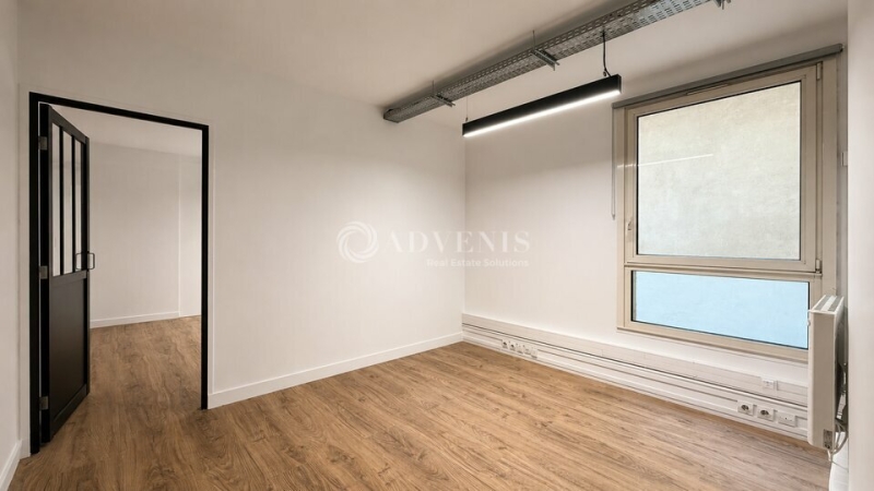 Location Bureaux PARIS (75017) - Photo 12