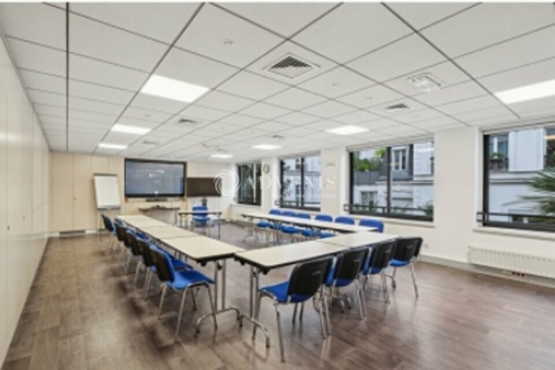 Location Bureaux PARIS (75011) - Photo 6