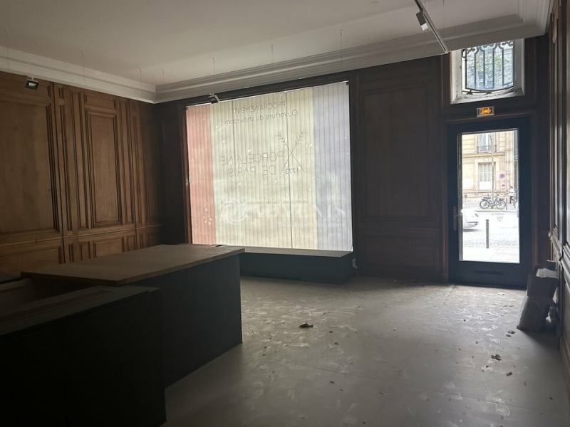Location Commerces PARIS (75008) - Photo 2