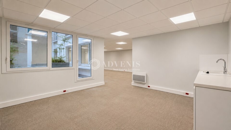 Location Bureaux PARIS (75017) - Photo 2