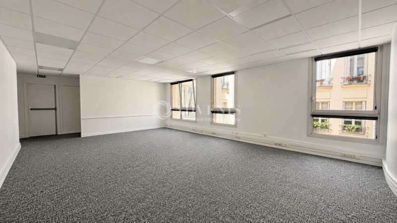 Location Bureaux PARIS (75017) - Photo 1