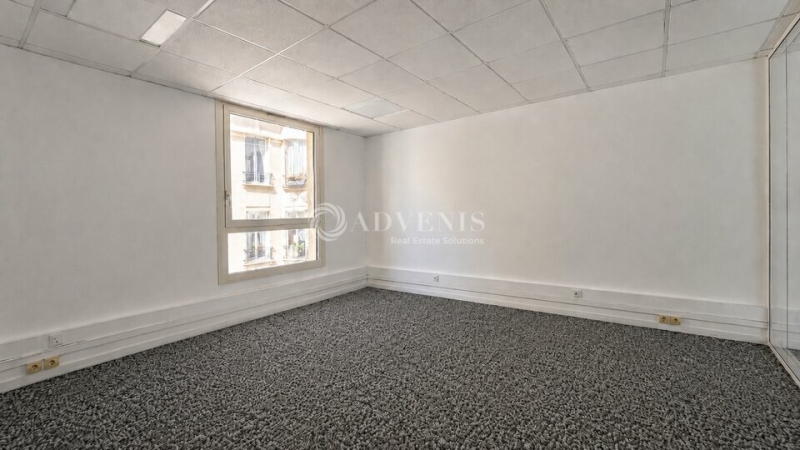 Location Bureaux PARIS (75017) - Photo 10