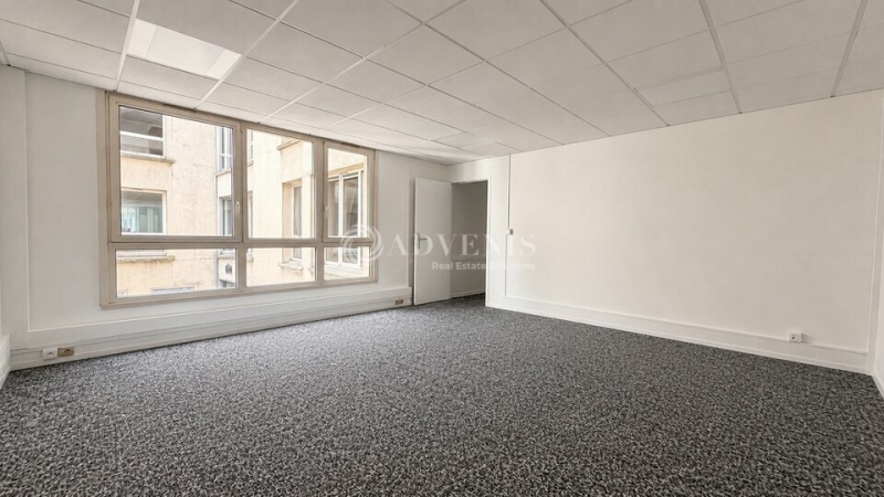 Location Bureaux PARIS (75017) - Photo 6