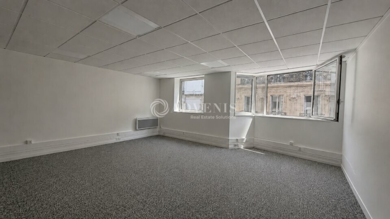 Location Bureaux PARIS (75017) - Photo 9