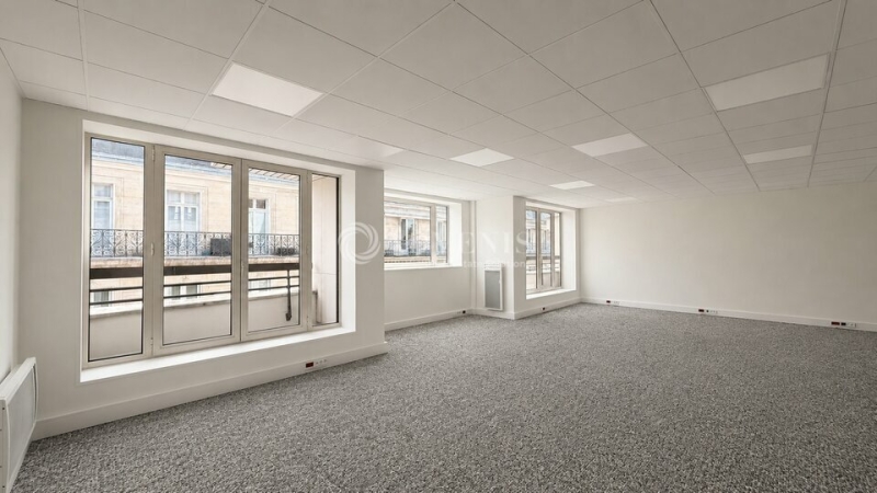 Location Bureaux PARIS (75017) - Photo 2