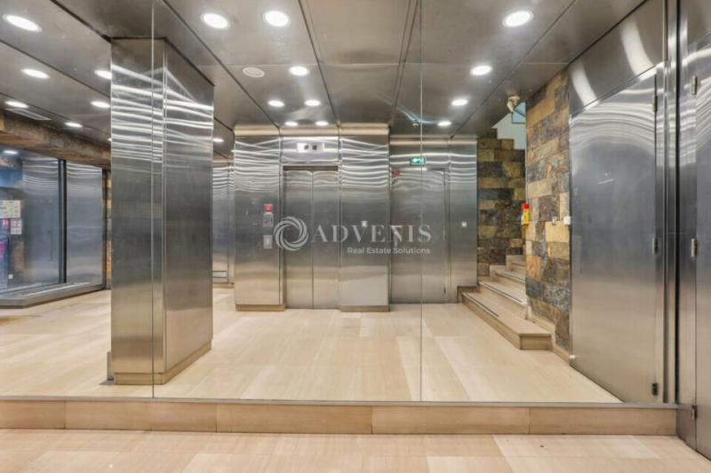 Location Bureaux PARIS (75008) - Photo 13
