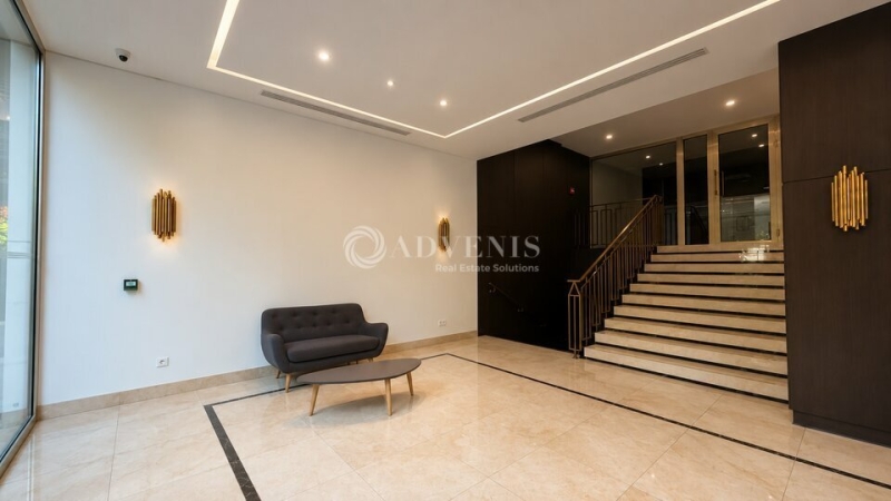 Location Commerces PARIS (75008) - Photo 11