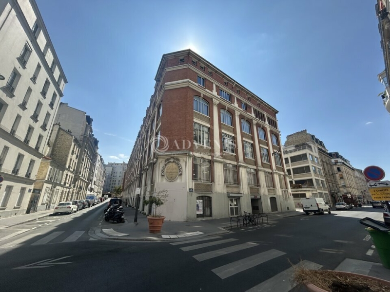 Location Bureaux et activités légères PARIS (75012) - Photo 2