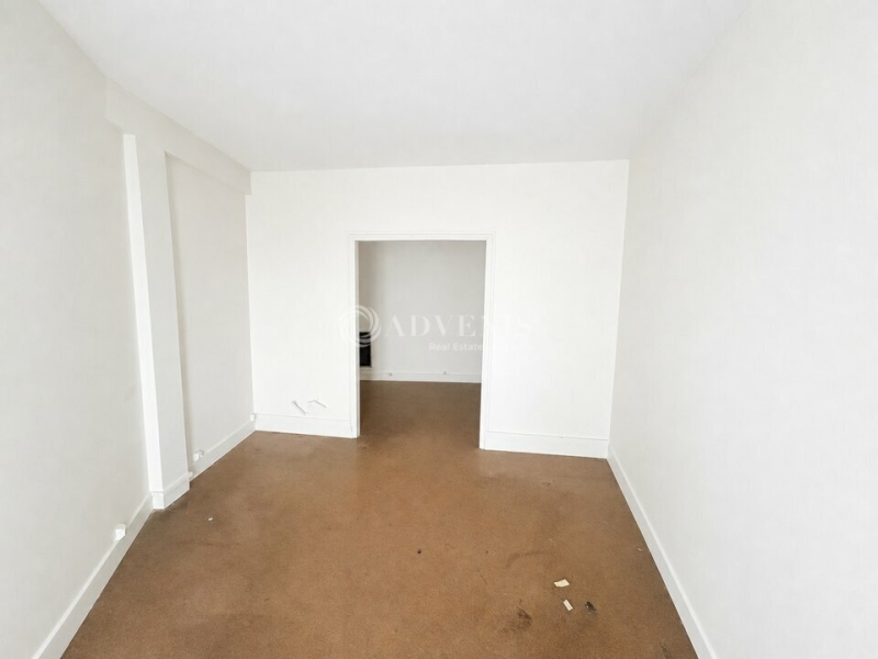 Location Bureaux et activités légères PARIS (75012) - Photo 6