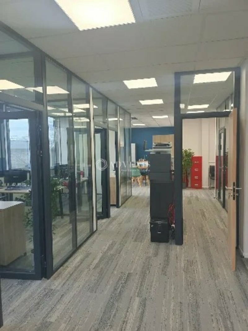 Location Bureaux CRETEIL (94000) - Photo 8