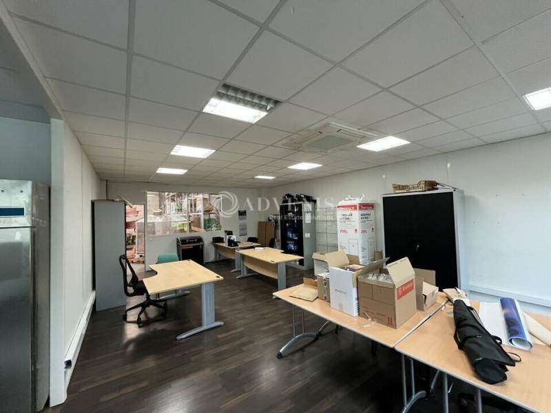 Location Activités Entrepôts NOISY LE SEC (93130) - Photo 3