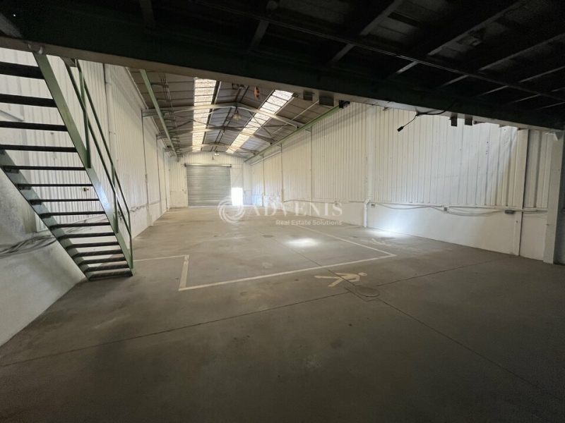 Location Activités Entrepôts NOISY LE SEC (93130) - Photo 4