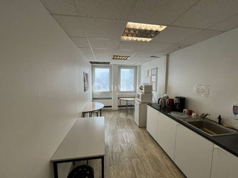 Vente Investisseur Bureaux CRETEIL (94000) - Photo 6