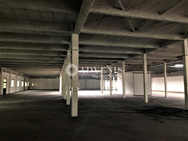 Location Activités Entrepôts NEUILLY SUR MARNE (93330) - Photo 2