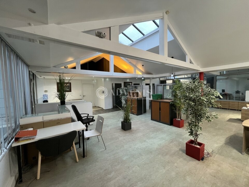 Location Activités Entrepôts SAINT MAUR DES FOSSES (94100) - Photo 2