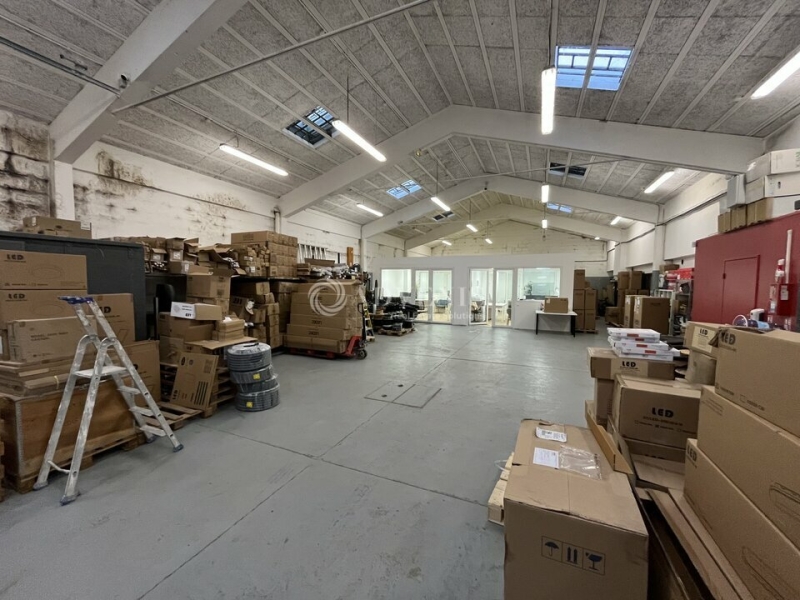 Location Activités Entrepôts SAINT MAUR DES FOSSES (94100) - Photo 3